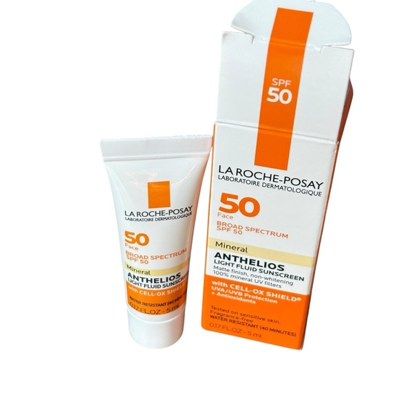 La Roche-Posay Light Fluid Sunscreen SPF 50 .17 oz TRAVEL SIZE NEW IN BOX - Picture 4 of 6